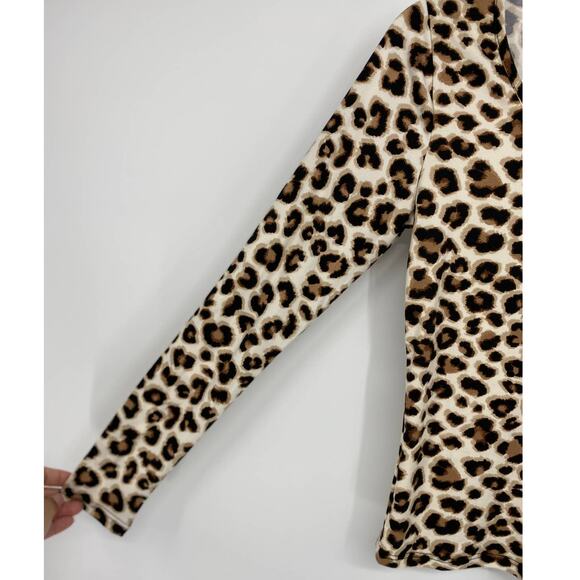 Gaze Womens Animal Print Super Soft Long Sleeve V-neck Shirt Top NEW Size XS - Picture 4 of 8